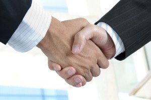 photodune-2548320-handshake-m-300x199